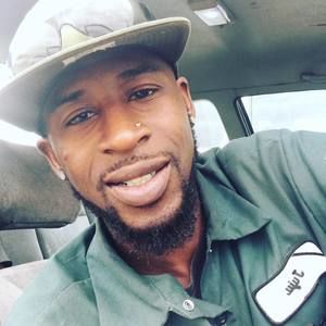 Meet your Posher, Joel